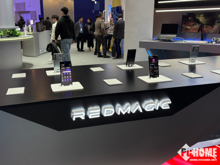 红魔竞技宝JJBapp电竞装备参展MWC 2025 加速电竞生态布局(图1)