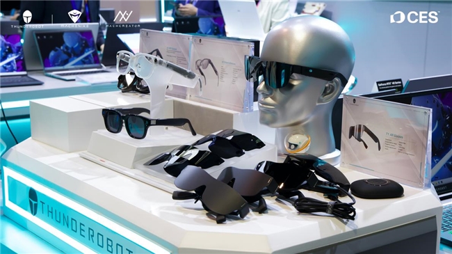竞技宝JJB注册雷神科技CES2025 释放电竞装备无限潜能(图14)